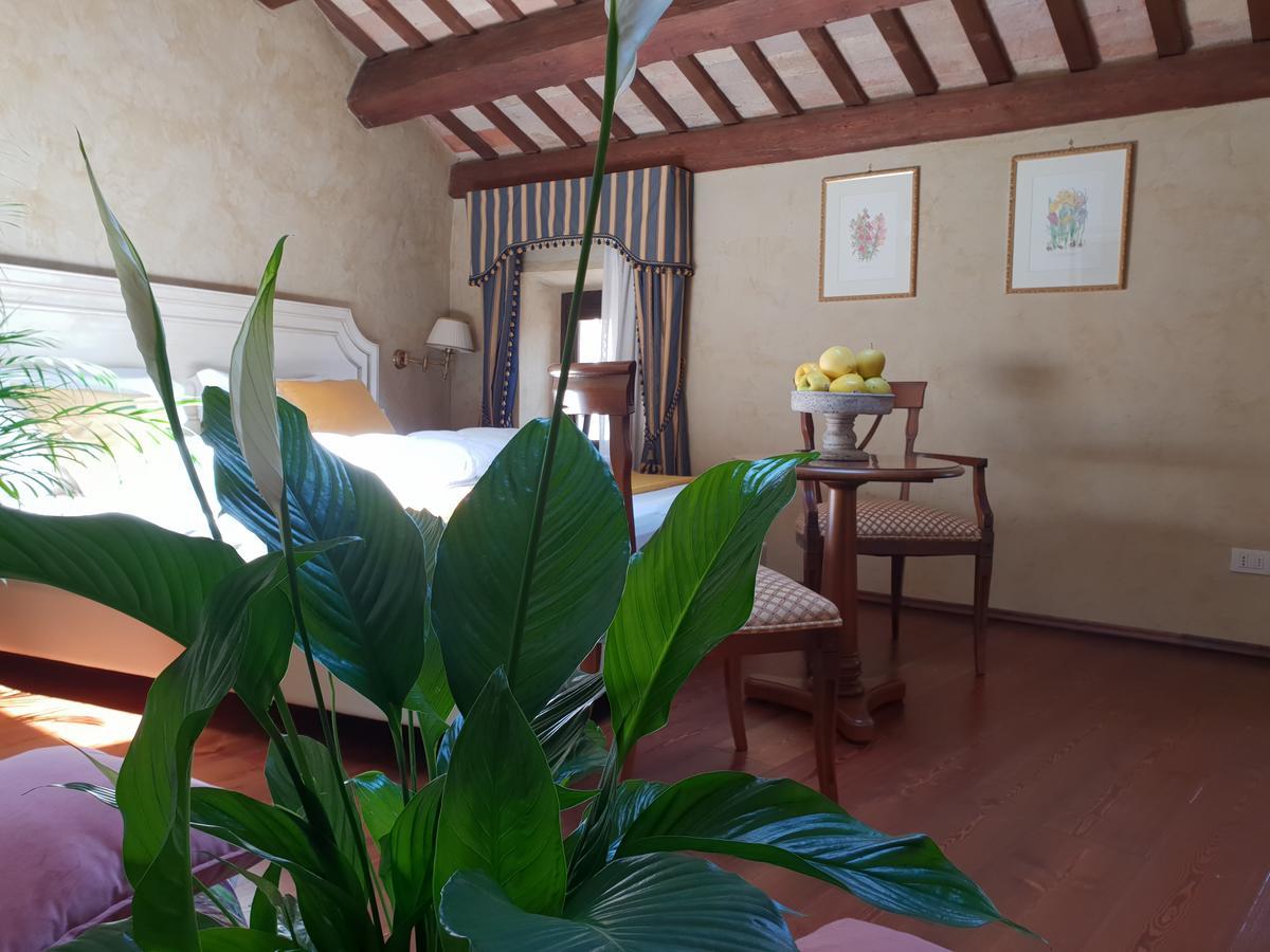 I Giardini Segreti Di Villa Marcello Marinelli Cison di Valmarino Luaran gambar