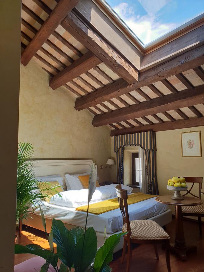 I Giardini Segreti Di Villa Marcello Marinelli Cison di Valmarino Luaran gambar