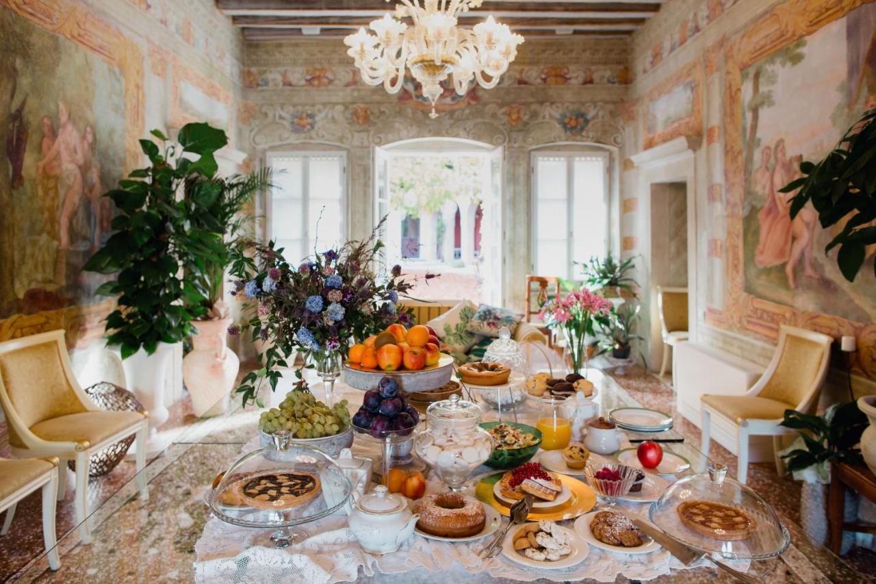 I Giardini Segreti Di Villa Marcello Marinelli Cison di Valmarino Luaran gambar